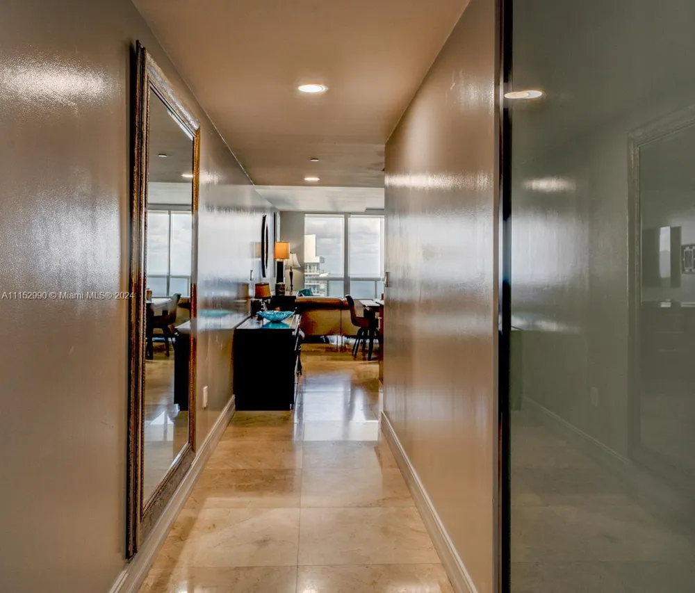 1830 OCEAN DR #4710 Hallandale Beach, FL 33009