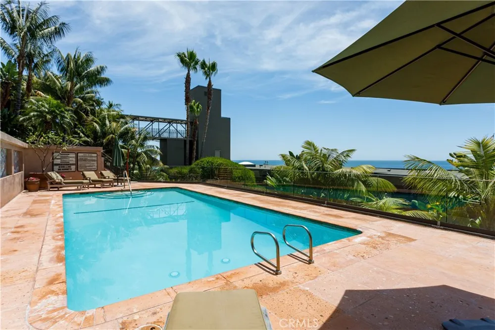 31755 Coast #105 Laguna Beach, CA 92651