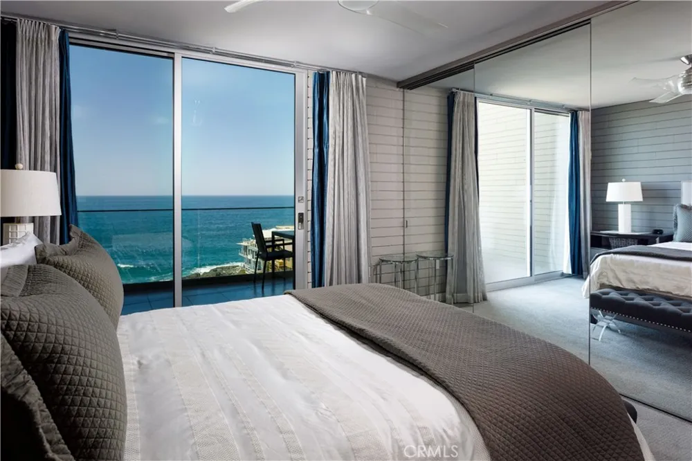 31755 Coast #105 Laguna Beach, CA 92651