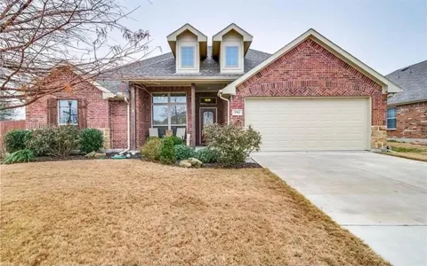 3702 Dogwood Road