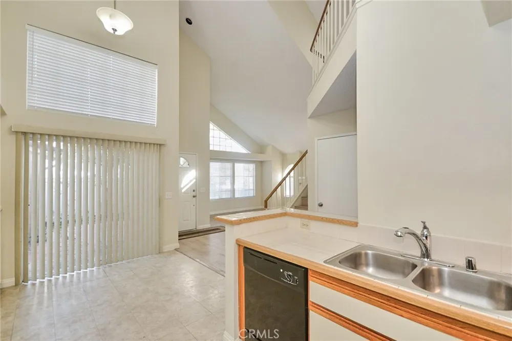 20741 Crest Ln #B Diamond Bar, CA 91789