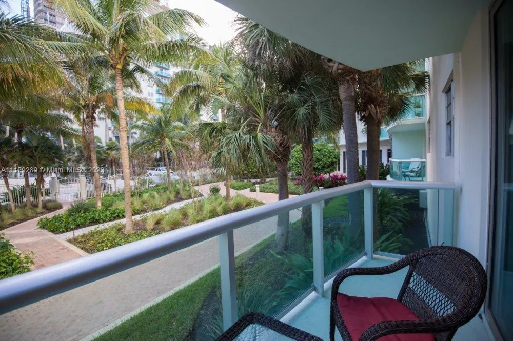 3901 S Ocean Dr #1H Hollywood, FL 33019