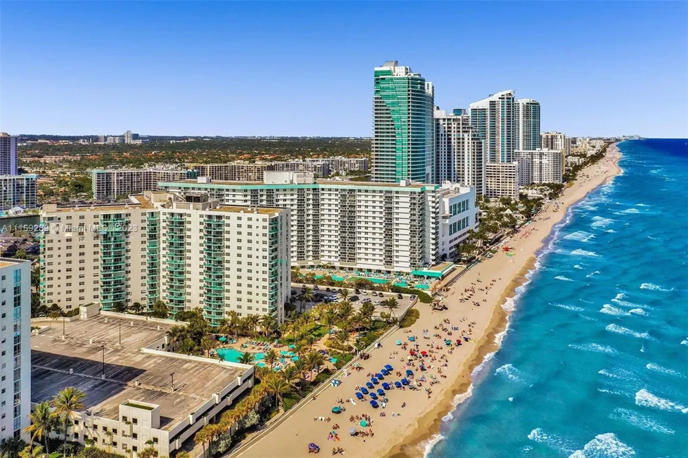 3901 S Ocean Dr #1H Hollywood, FL 33019