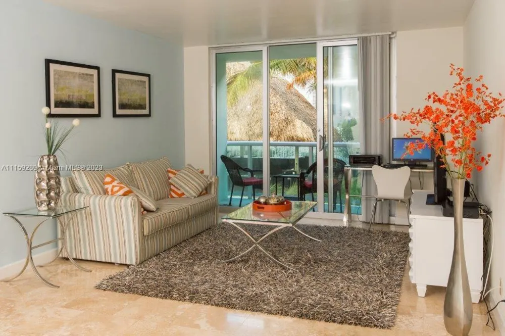3901 S Ocean Dr #1H Hollywood, FL 33019