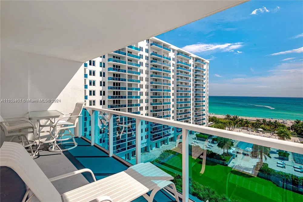 2301 Collins Ave #938 Miami Beach, FL 33139