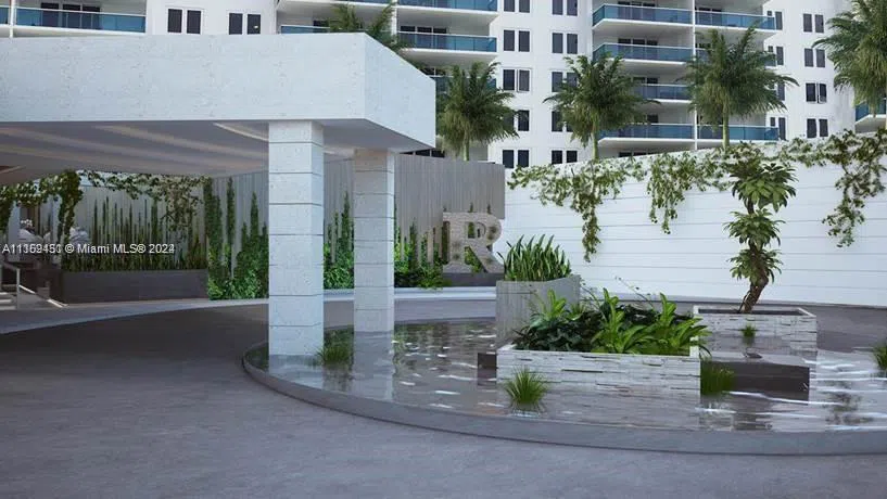 2301 Collins Ave #938 Miami Beach, FL 33139