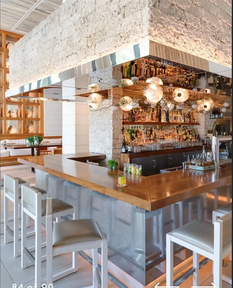 2301 Collins Ave #938 Miami Beach, FL 33139