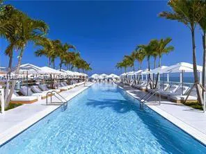 2301 Collins Ave #938 Miami Beach, FL 33139