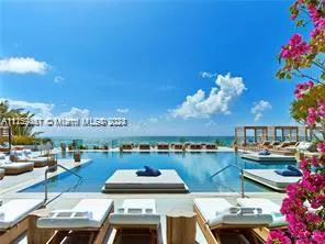 2301 Collins Ave #938 Miami Beach, FL 33139