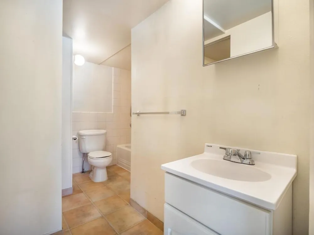 215217 Roberts Street Santa Cruz, CA 95060