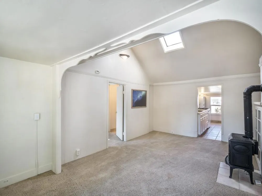 215217 Roberts Street Santa Cruz, CA 95060