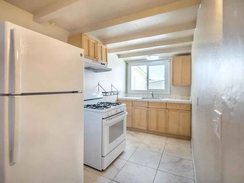 215217 Roberts Street Santa Cruz, CA 95060
