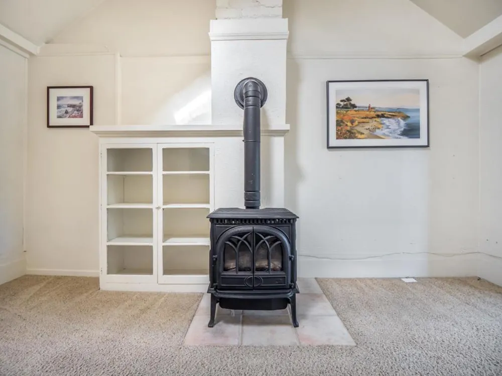 215217 Roberts Street Santa Cruz, CA 95060