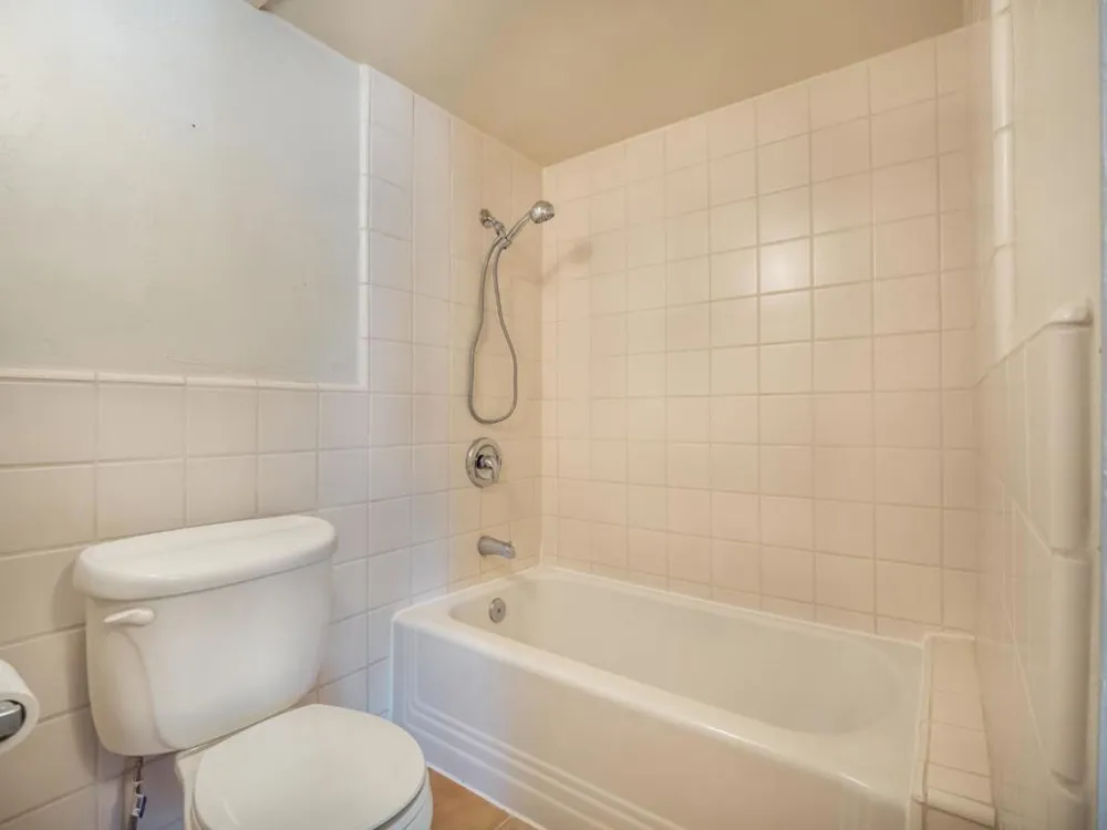 215217 Roberts Street Santa Cruz, CA 95060
