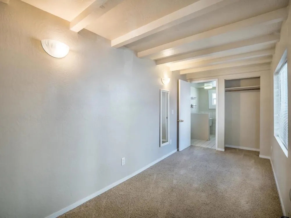 215217 Roberts Street Santa Cruz, CA 95060