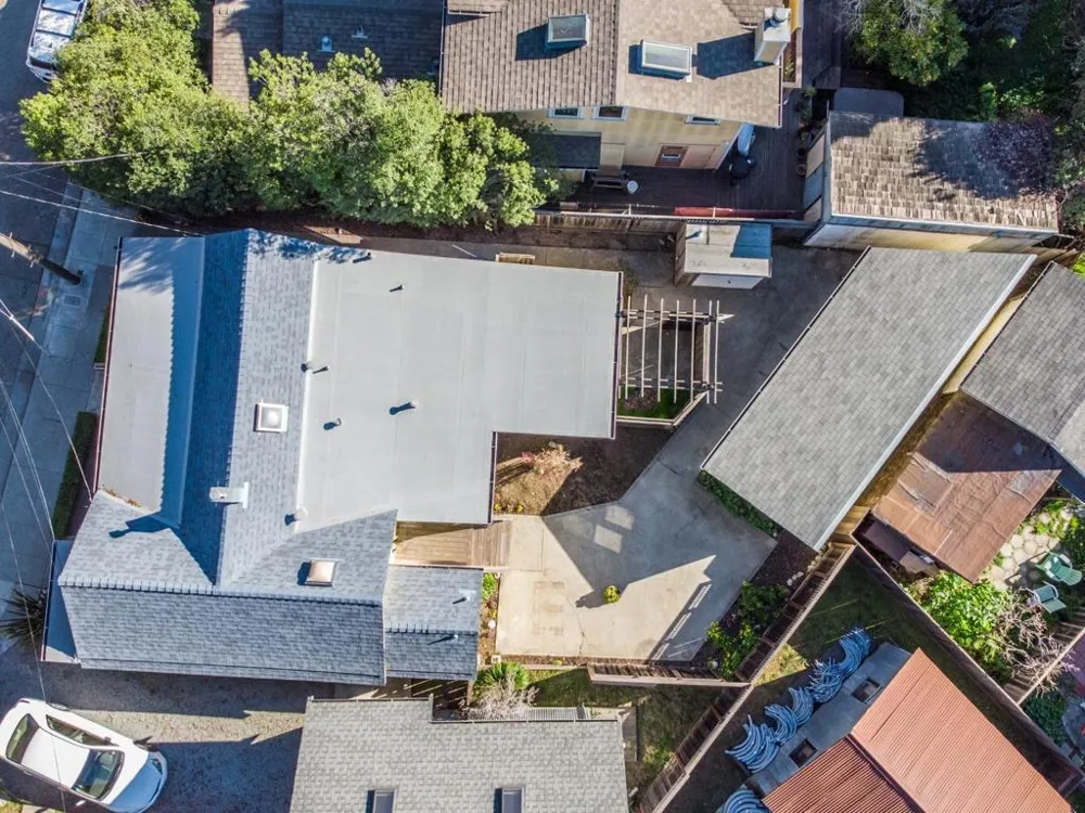 215217 Roberts Street Santa Cruz, CA 95060