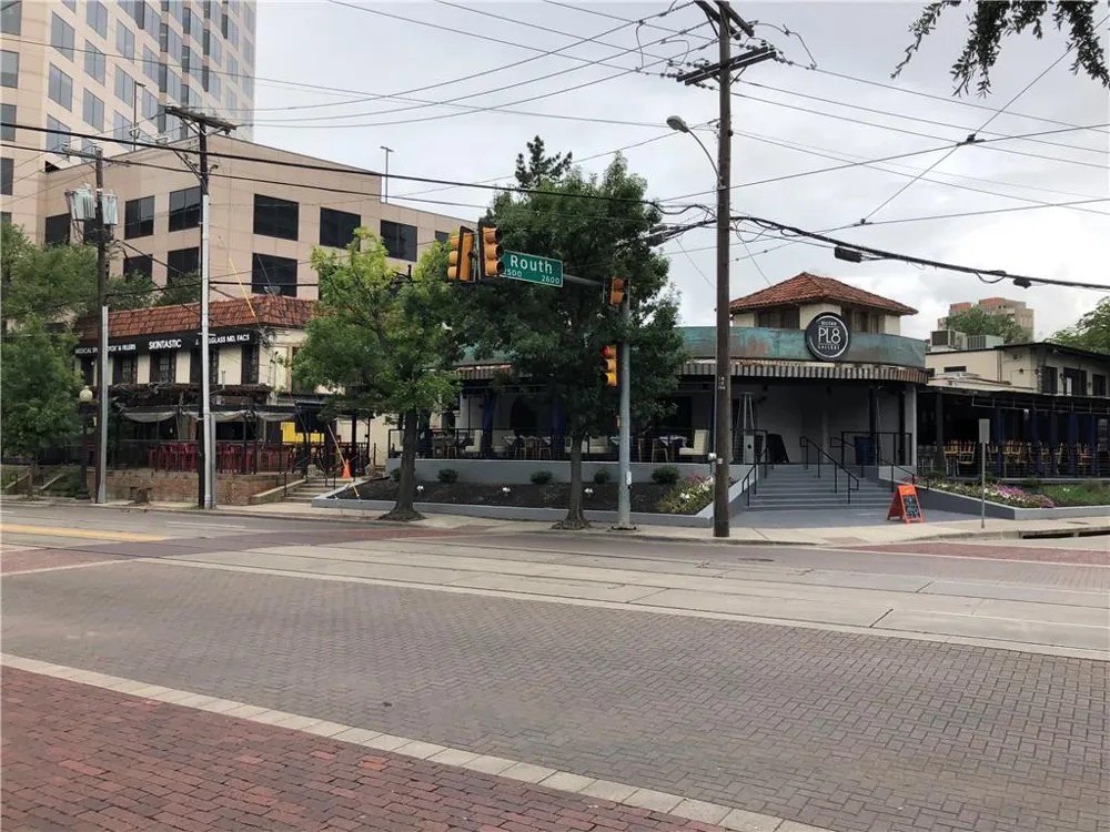 2523 Mckinney Avenue Dallas, TX 75201