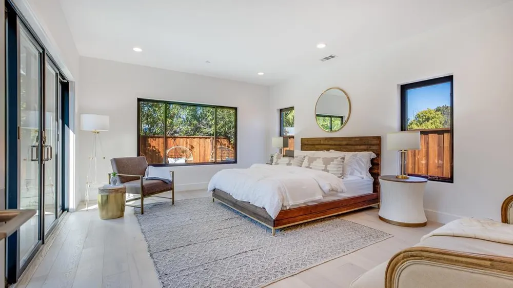 644 Georgia Avenue Palo Alto, CA 94306