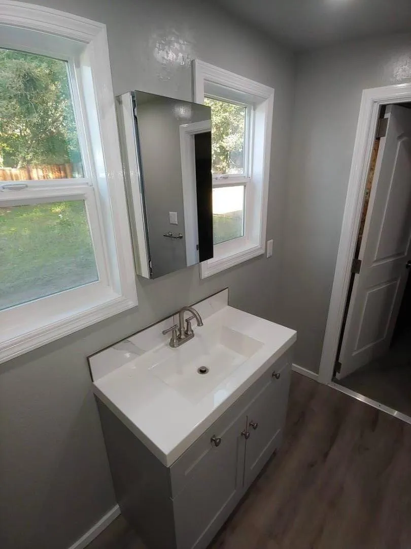 5035 Soquel Drive Soquel, CA 95073