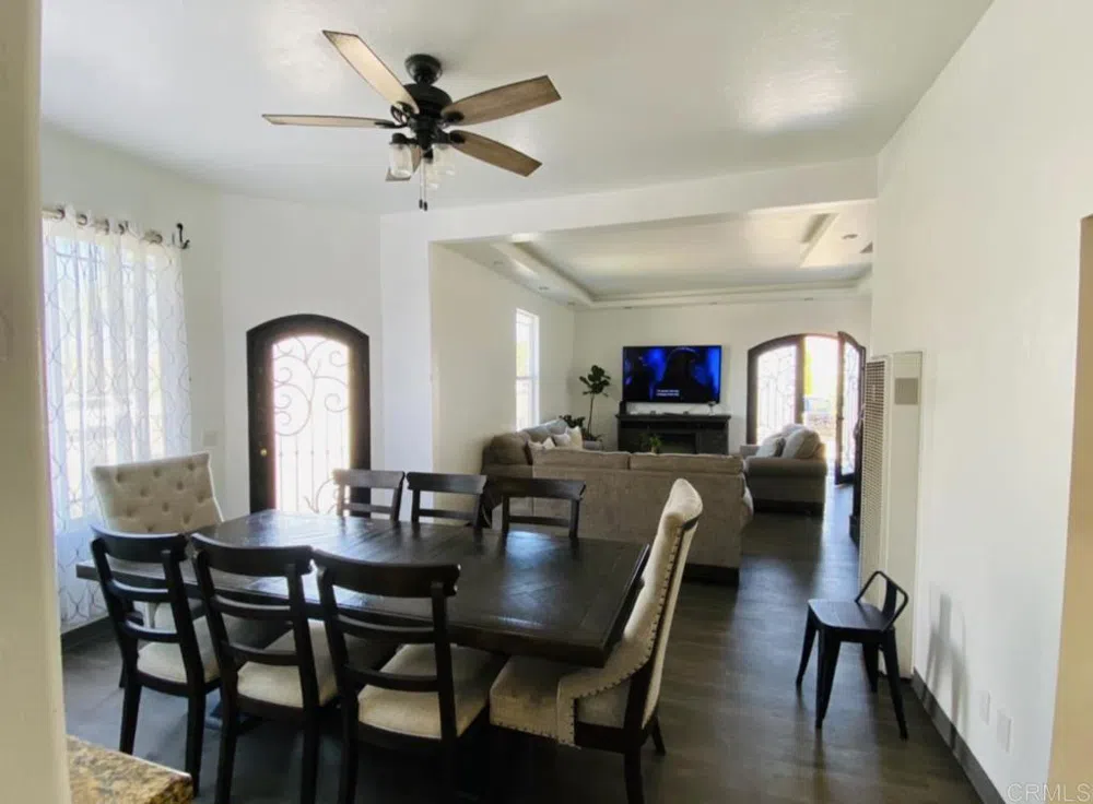 706 D AVENUE National City, CA 91950