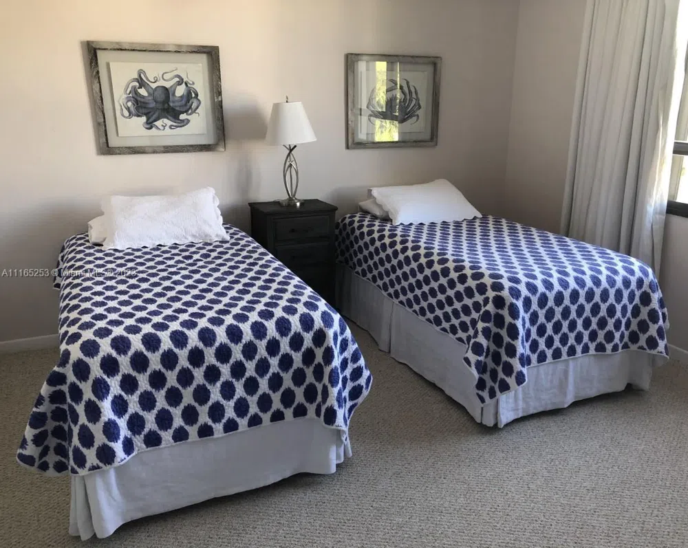 101 Crandon Blvd #473 Key Biscayne, FL 33149