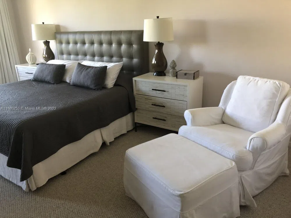 101 Crandon Blvd #473 Key Biscayne, FL 33149