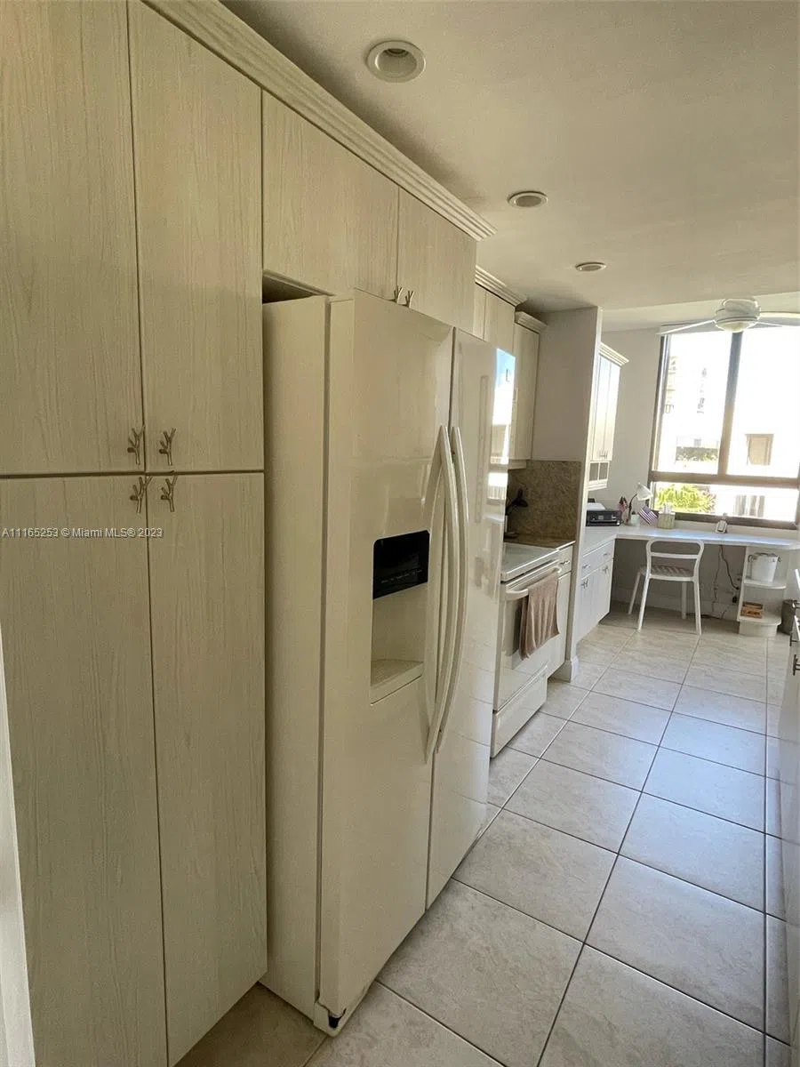 101 Crandon Blvd #473 Key Biscayne, FL 33149