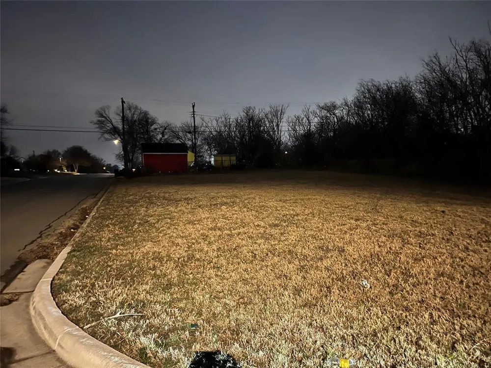 5236 Farnsworth Avenue Fort Worth, TX 76107