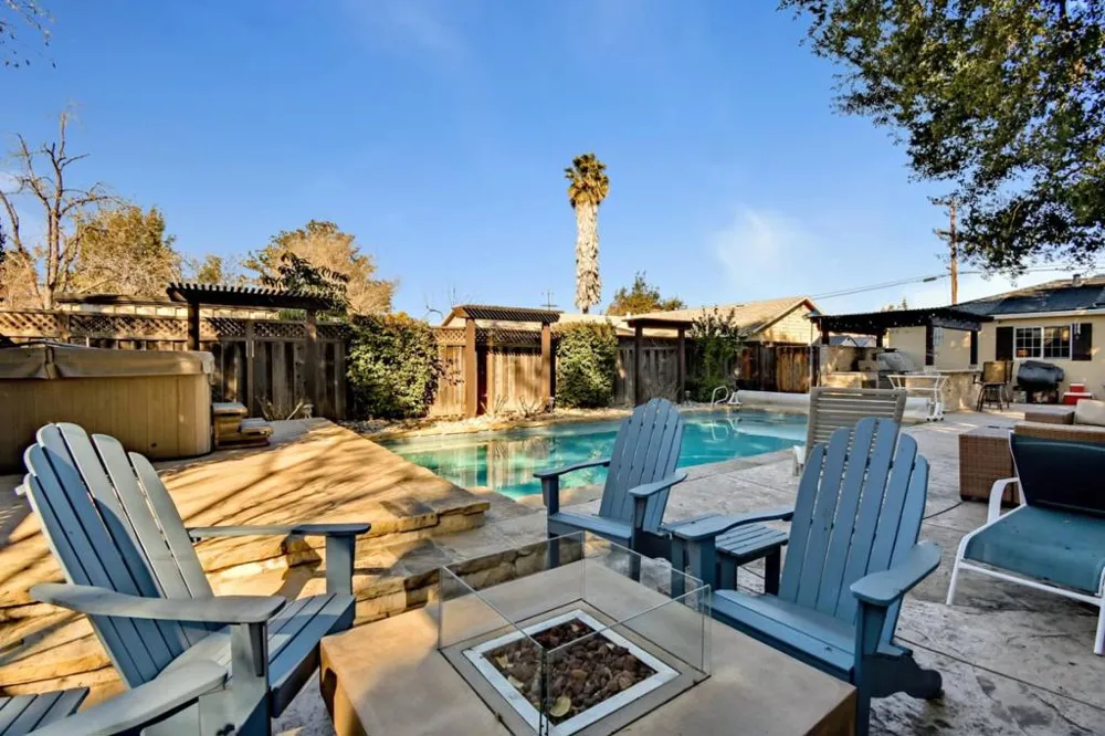 433 Daniel Way San Jose, CA 95128