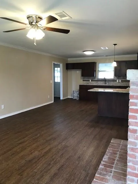 4728 E Highway 67 Alvarado, TX 76009