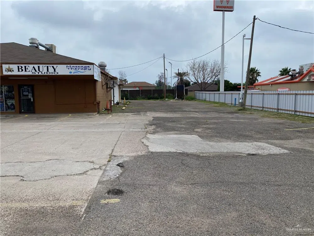 1703 E University Drive E Edinburg, TX 78542