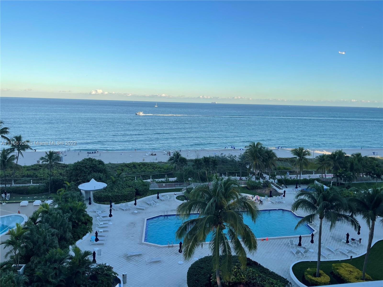 5161 Collins Ave #914 Miami Beach, FL 33140