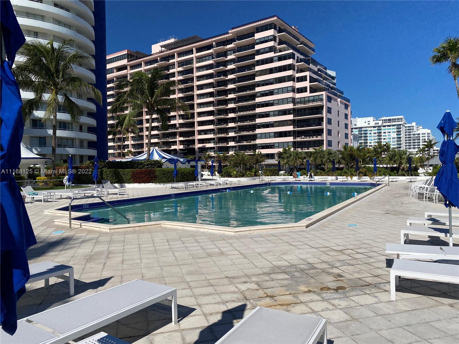 5161 Collins Ave #914 Miami Beach, FL 33140
