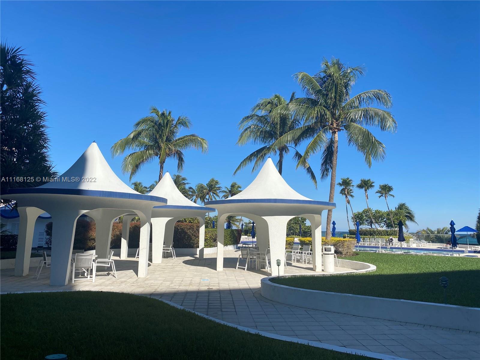 5161 Collins Ave #914 Miami Beach, FL 33140