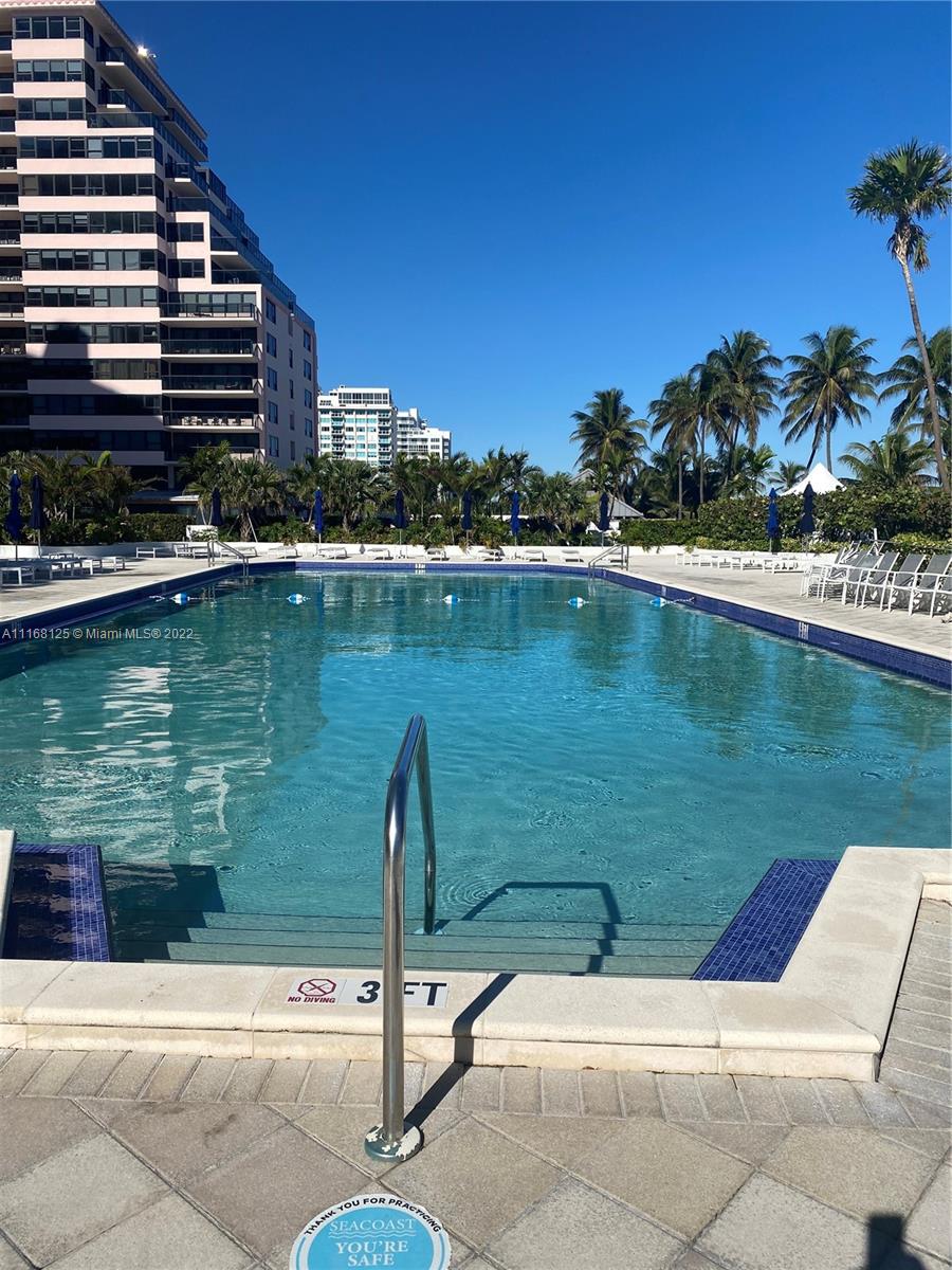 5161 Collins Ave #914 Miami Beach, FL 33140