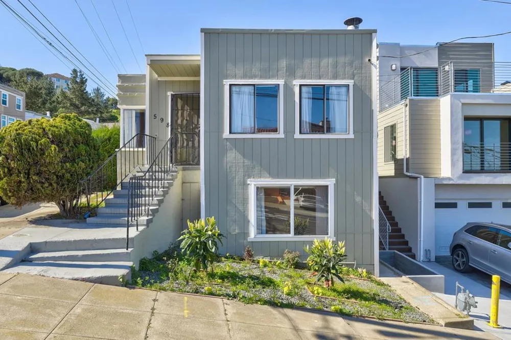 598 Crocker Avenue Daly City, CA 94014