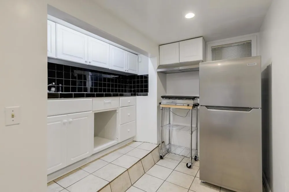 598 Crocker Avenue Daly City, CA 94014