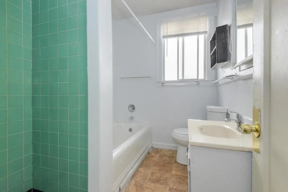 598 Crocker Avenue Daly City, CA 94014