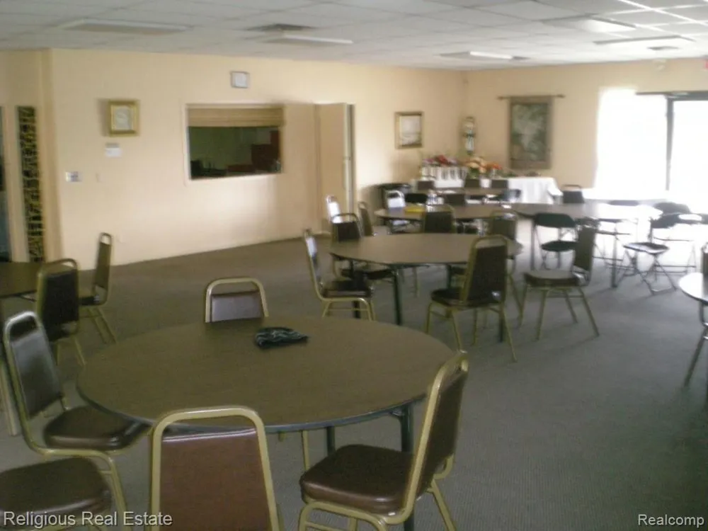 14205 Twelve Mile Warren City, MI 48088