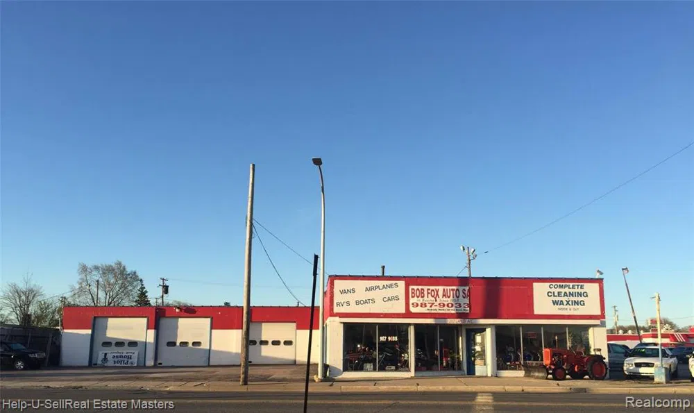 2222 Lapeer Avenue Port Huron City, MI 48060