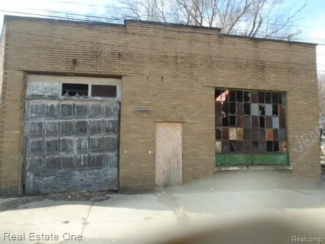 13498 HEALY Detroit City, MI 48212