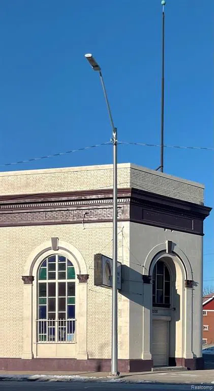 12038 Grand River Avenue W Detroit City, MI 48204
