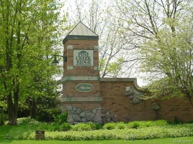 Pinemont Hamburg Township, MI 48116