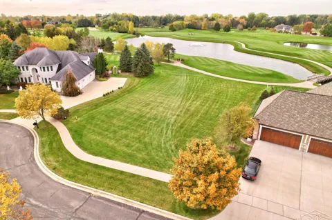 23 E Grove Lot Court