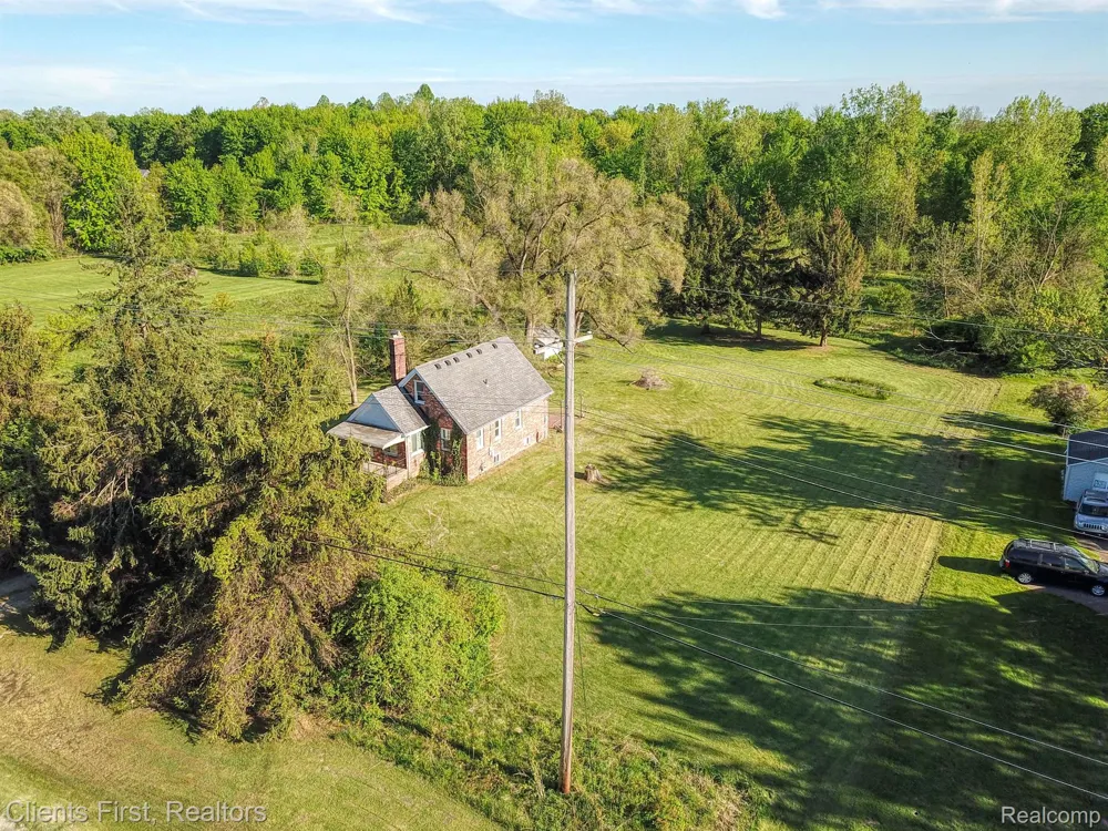 48375 FORD ROAD Canton Charter Township, MI 48187