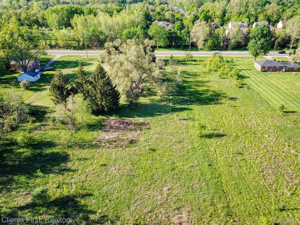 48375 FORD ROAD Canton Charter Township, MI 48187