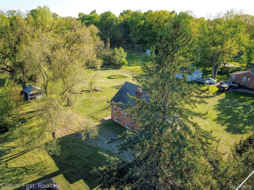 48375 FORD ROAD Canton Charter Township, MI 48187