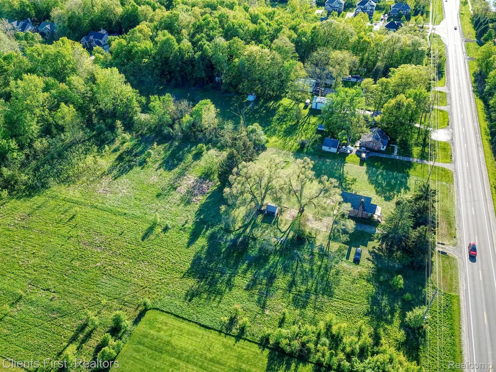 48375 FORD ROAD Canton Charter Township, MI 48187