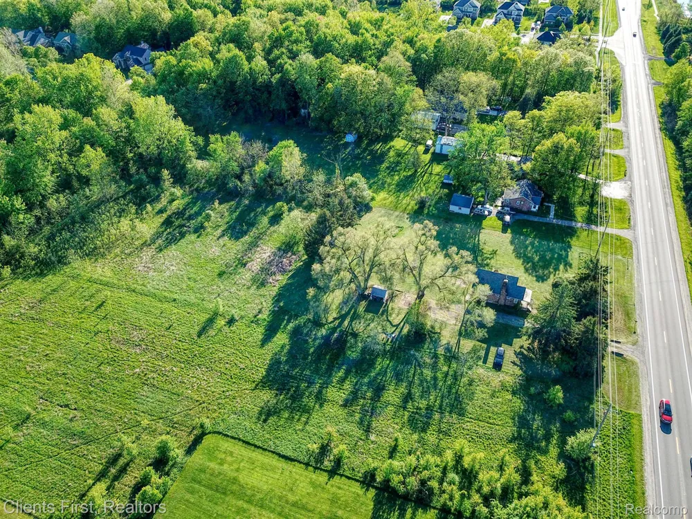 48375 FORD ROAD Canton Charter Township, MI 48187