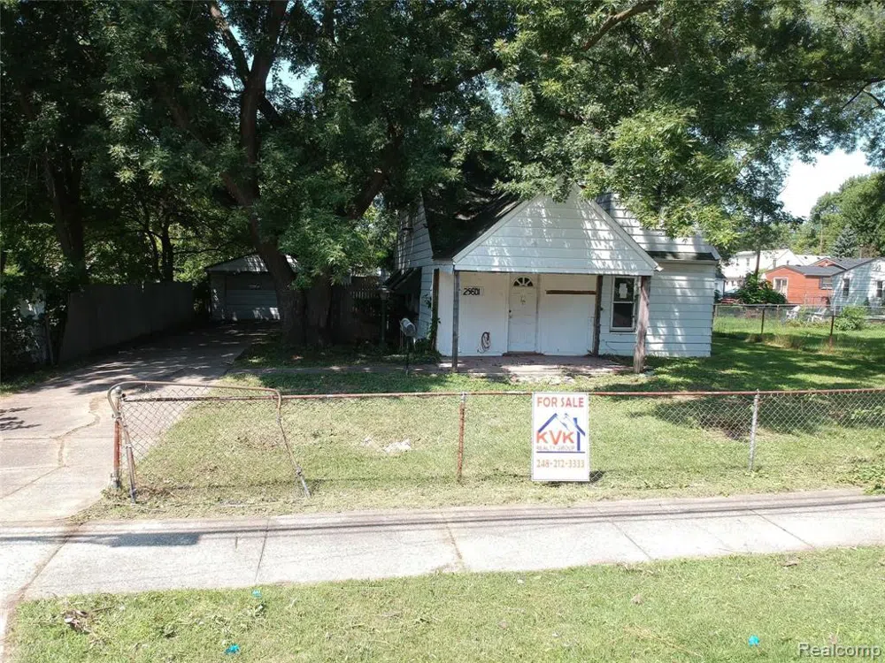 25601 PETER KALTZ ROAD Warren City, MI 48091
